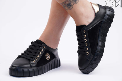 Fresh Leather Sneakers Black