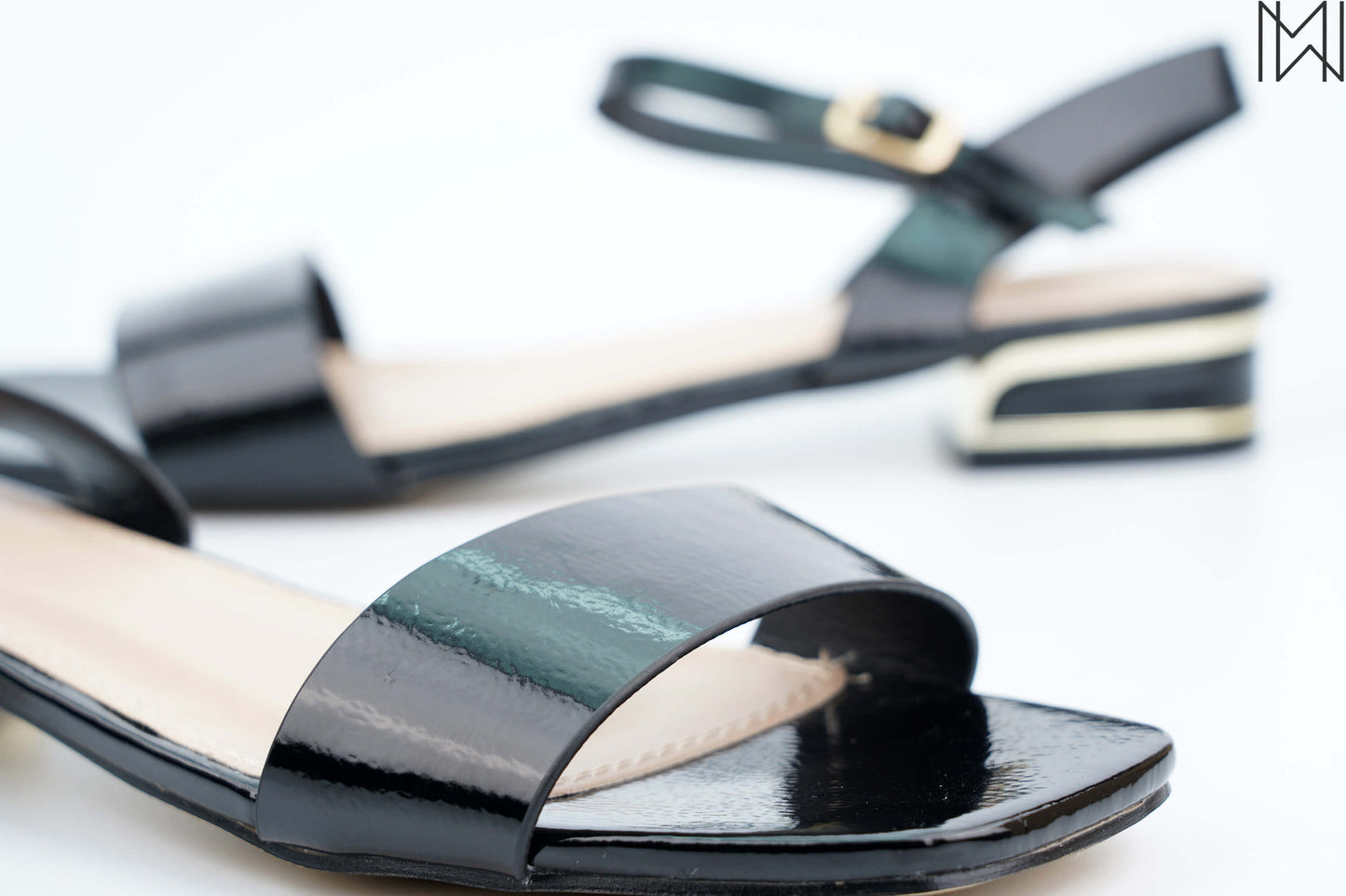 Summerblack sandals for woman